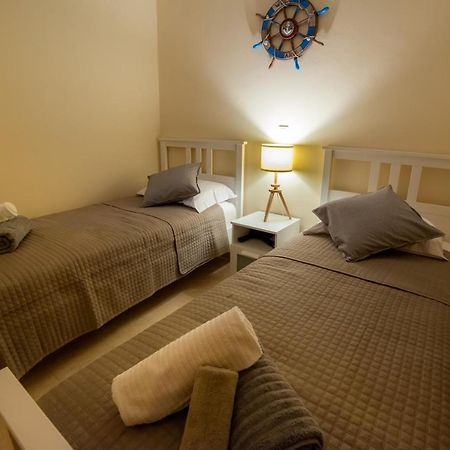 Captains View Apartments Plati  Bagian luar foto